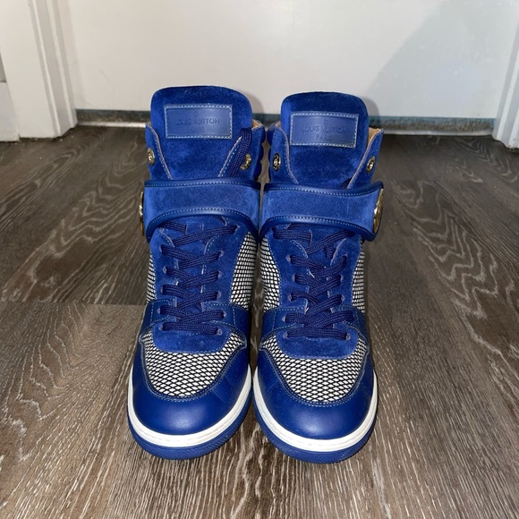 LOUIS VUITTON
Calfskin Suede Postmark Wedge Sneakers Blue Roi - Picture 8 of 10